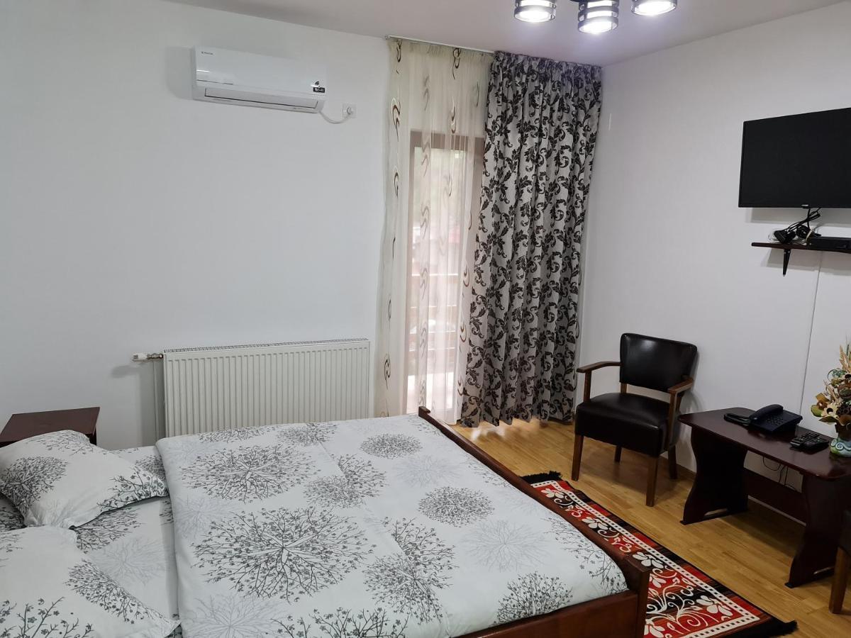 Pensiunea Narcisa Romuli Bagian luar foto